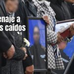 Rinden homenaje a los policías estatales caídos al ser atacados en Uriangato, Guanajuato