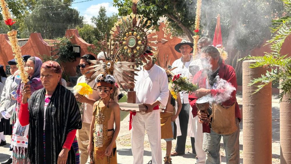 Cruz del Palmar celebra con orgullo indígena entre frente, danza y memoria