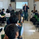Ricardo Ferro lleva el Congreso a las aulas y acerca el trabajo legislativo a los jóvenes